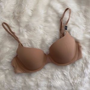 NWT Victoria's Secret Nude Demi Bra